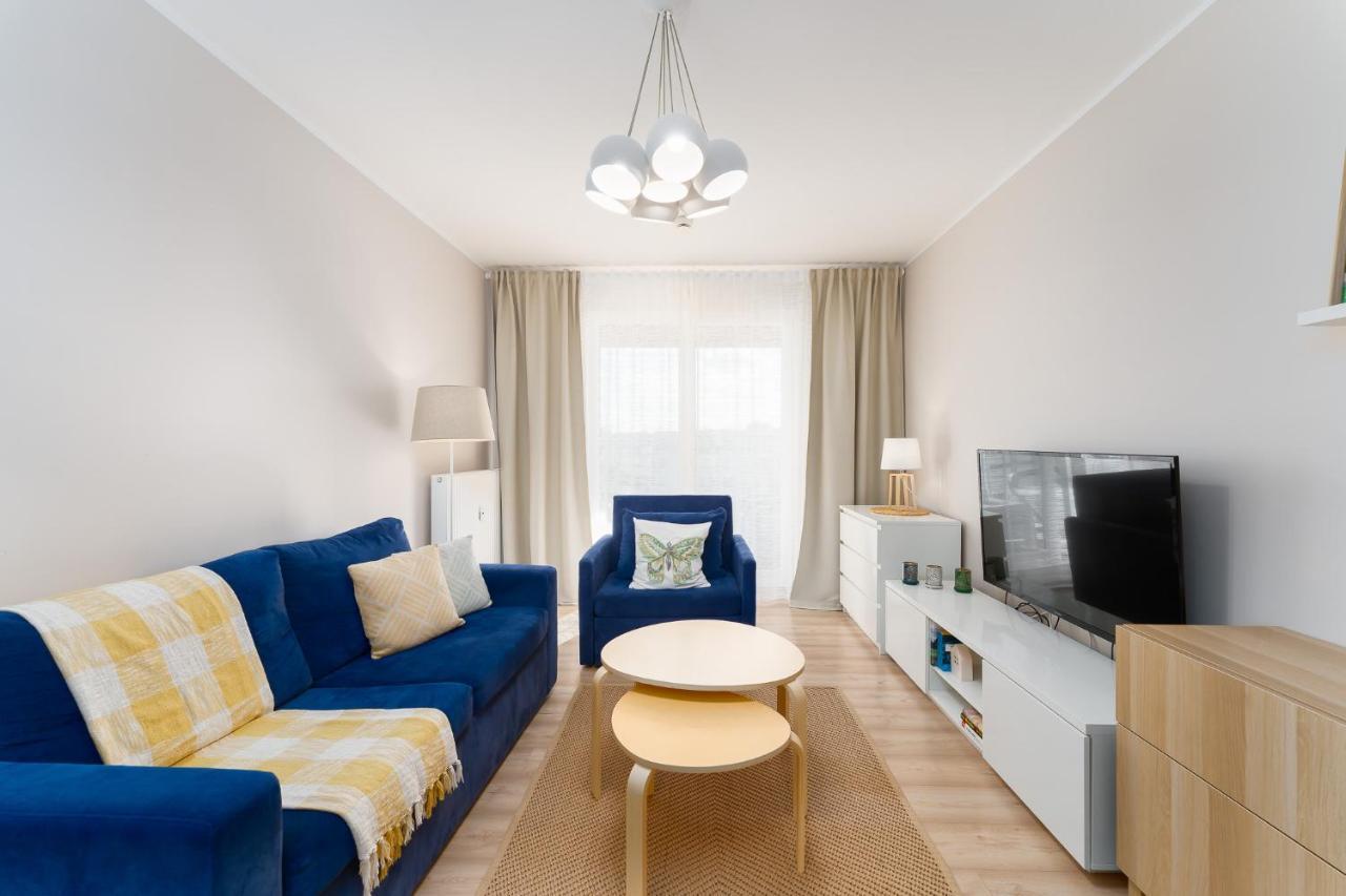 Przystan Kolo Brzegu Apartment Kolobrzeg Bagian luar foto
