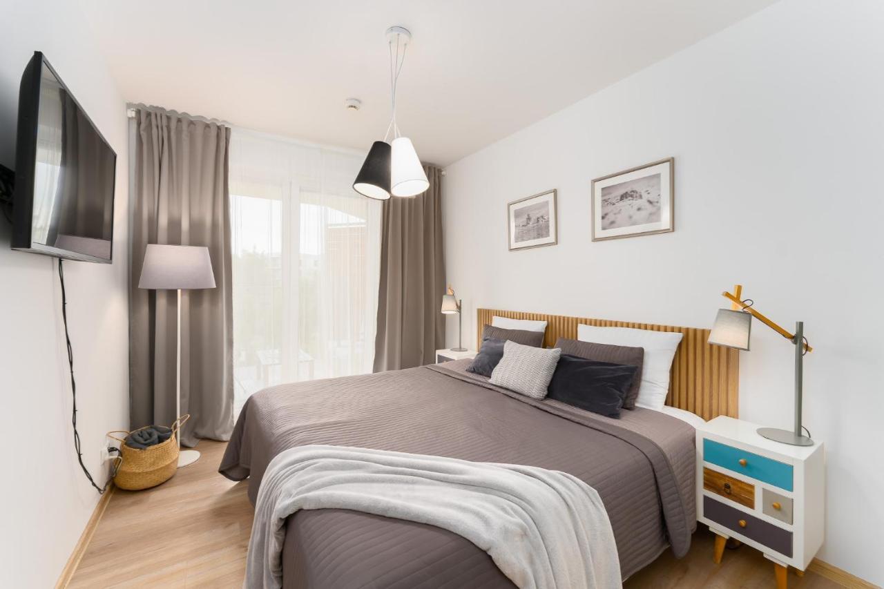 Przystan Kolo Brzegu Apartment Kolobrzeg Bagian luar foto
