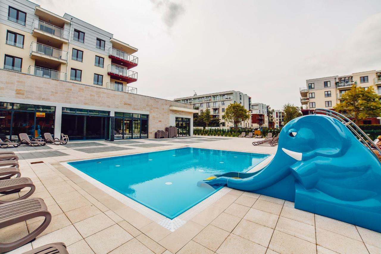 Przystan Kolo Brzegu Apartment Kolobrzeg Bagian luar foto