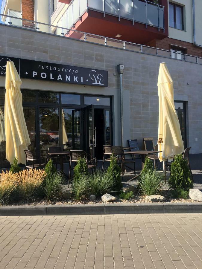 Przystan Kolo Brzegu Apartment Kolobrzeg Bagian luar foto